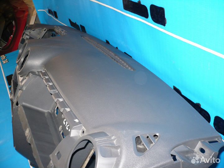 Renault Sandero Панель приборов б/у. оригинал