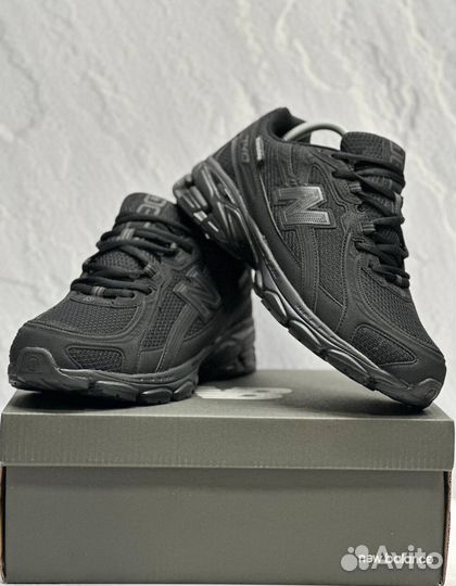 Кроссовки New Balance 740 зимние