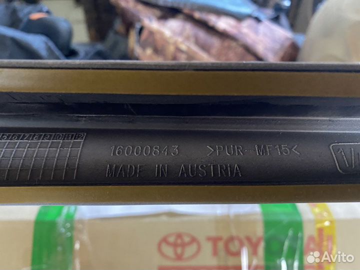 Спойлер Toyota Corolla (E180) седан 2012-2019 год