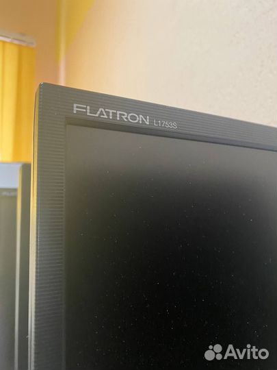 Монитор для компьютера 17 диагональ