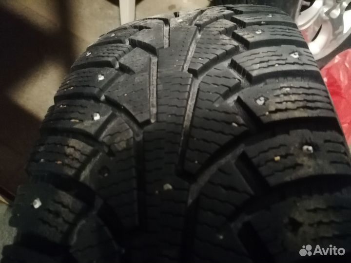 Nokian Tyres Nordman 5 SUV 235/70 R16 106