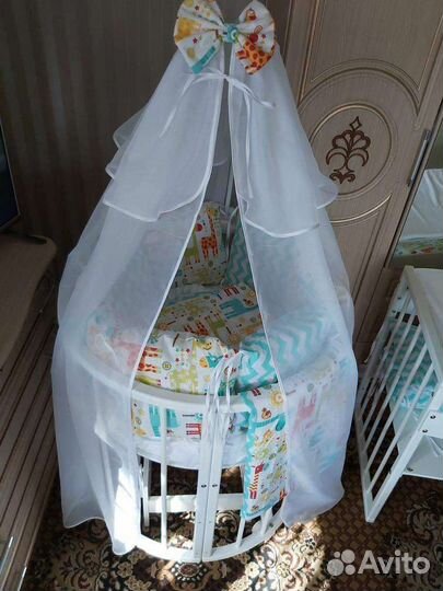 Бортики в кроватку для мальчика Новые, весь набор