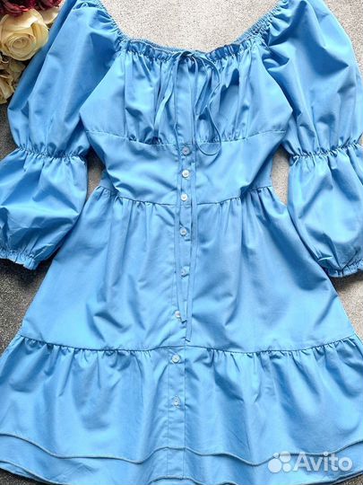 Стильное яркое платье