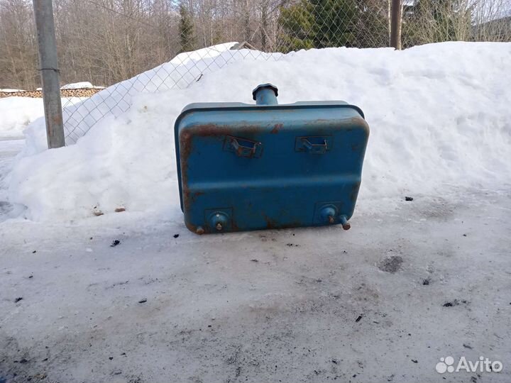 Топливный бак