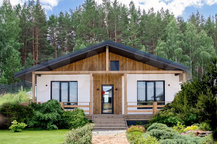 Дом 100 м² на участке 9 сот.