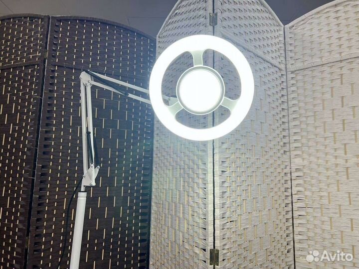 Косметологическая бестеневая лампа вертолет 38W