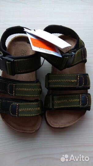 Сандали новые