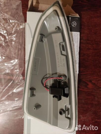 Поворотники для Mercedes Benz Новые