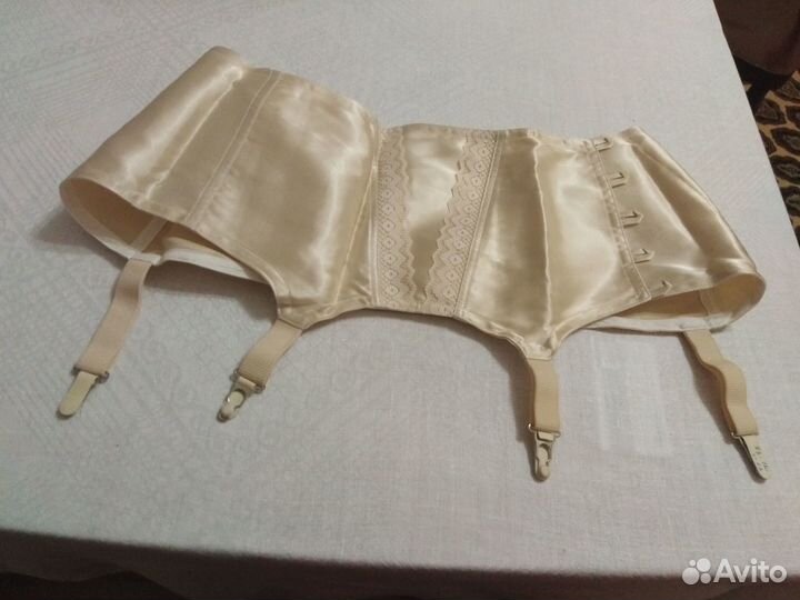 Чулки женские времен СССР