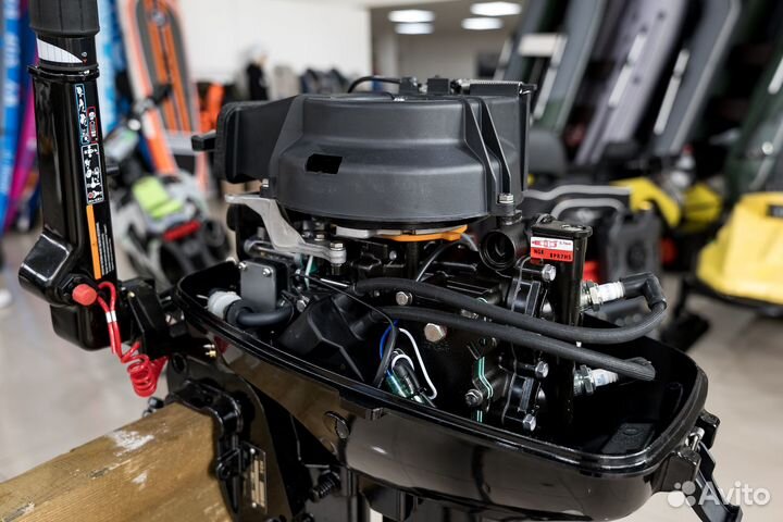Лодочный мотор HDX T 9.8 BMS витрина