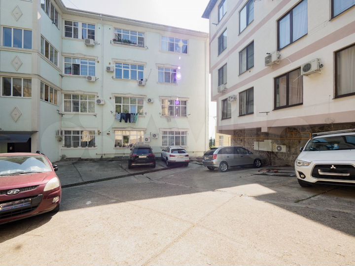 Апартаменты-студия, 17,4 м², 1/4 эт.