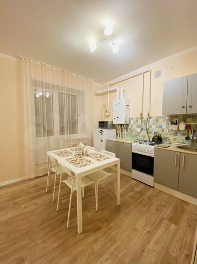 1-к. квартира, 40 м², 3/3 эт.