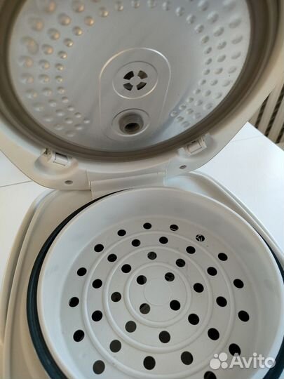 Мультиварка redmond