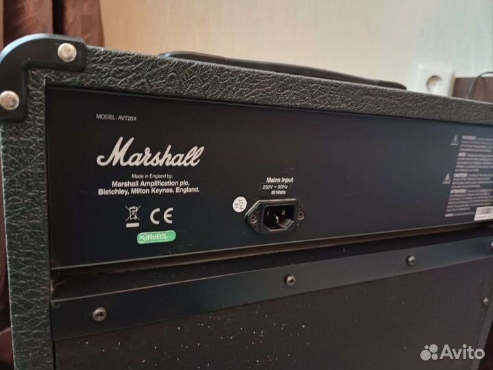Гитарный комбоусилитель marshall