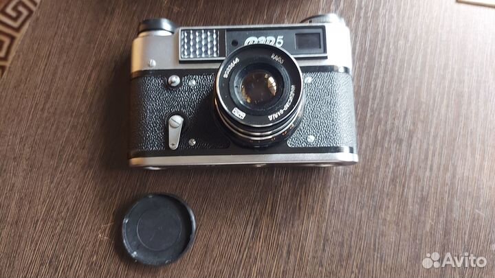 Пленочный фотоаппарат фэд-5 В состоянии нового