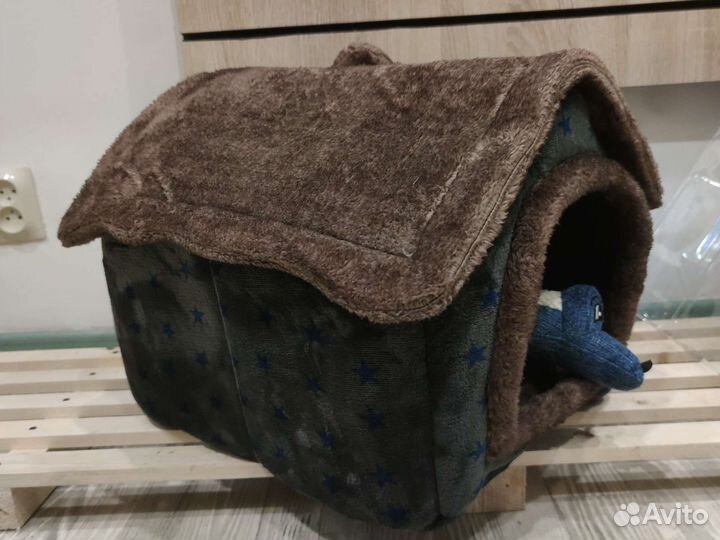 Домик для кошки новый