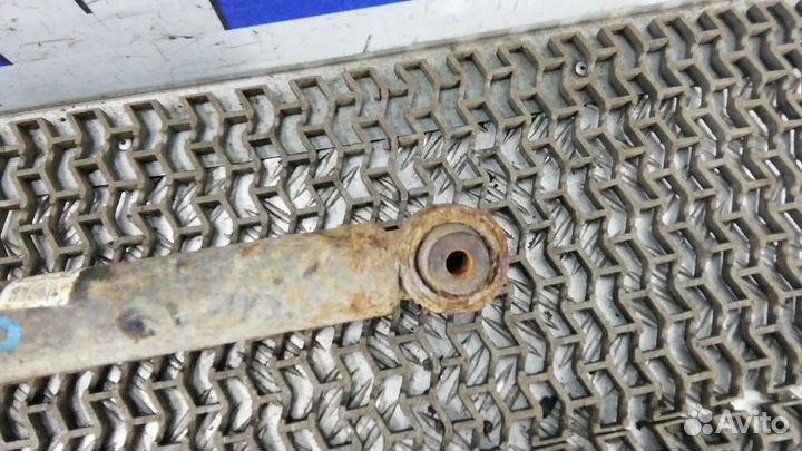 Стойка амортизатора заднего правого Honda Accord