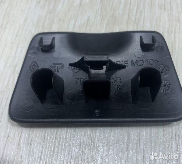 Накладка декоративная Renault logan stepway 2