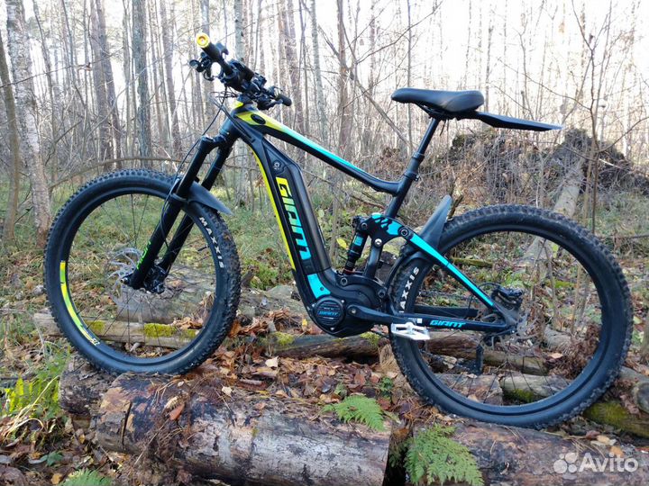 Двухподвесный электровел Giant Full-E 27,5