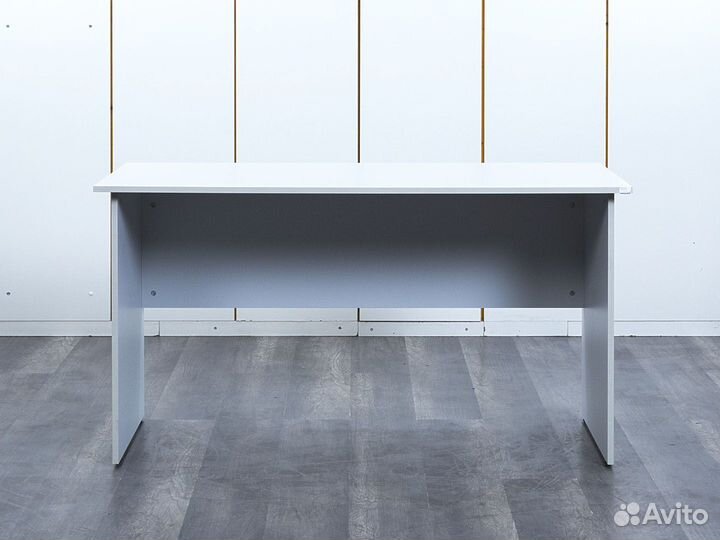 Стол под компьютер