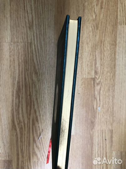 Книга в подарочном атласном переплете