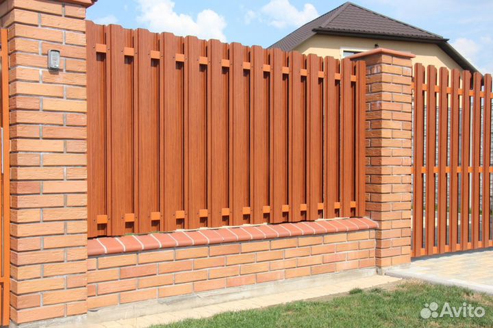 Металлический штакетник М-образный