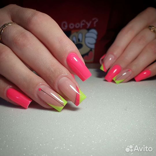 Профессиональное наращивание ногтей