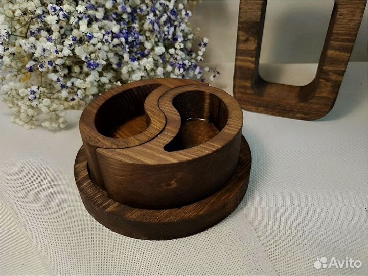 Подсвечник деревянный