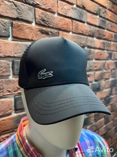 Бейсболки и панамы