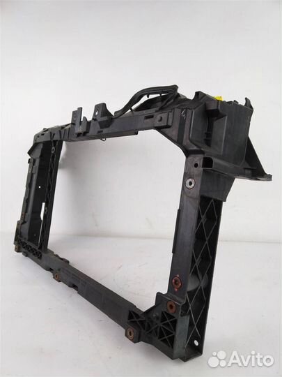 Панель передняя (телевизор) форд фиеста 2008-2013