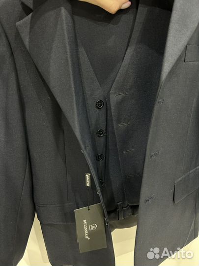 Школьный костюм