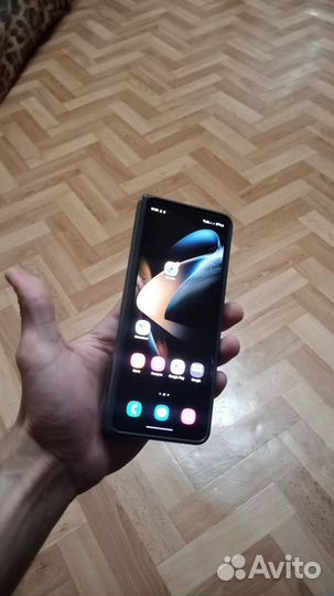 Samsung Galaxy Z Fold4, 12/256 ГБ