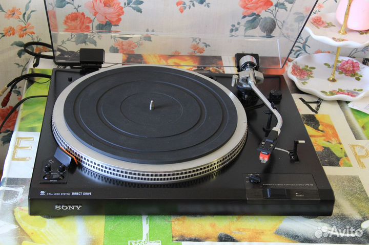 Проигрыватель винила Sony PS-33