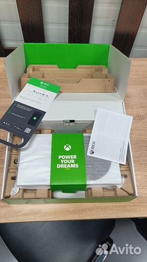 Xbox Series S (2 геймпада Ростест)