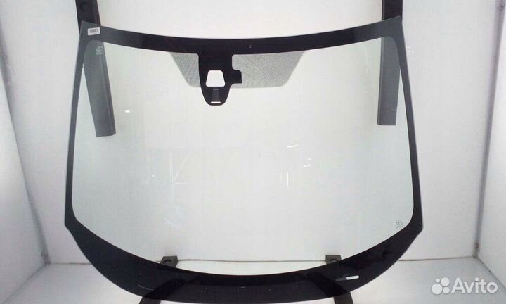 Лобовое стекло на Honda 