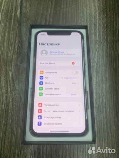 iPhone 11 Pro, 64 ГБ