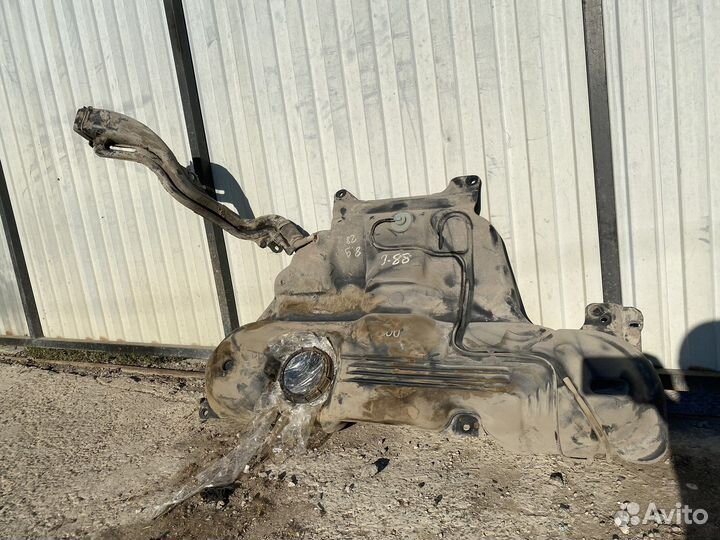 Бензобак Renault Megane 2