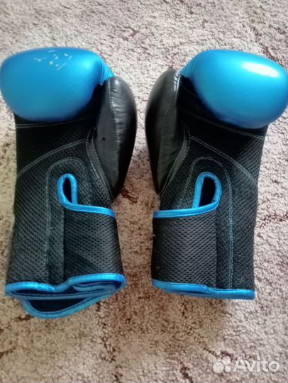 Перчатки боксерские clinch aero 10 OZ