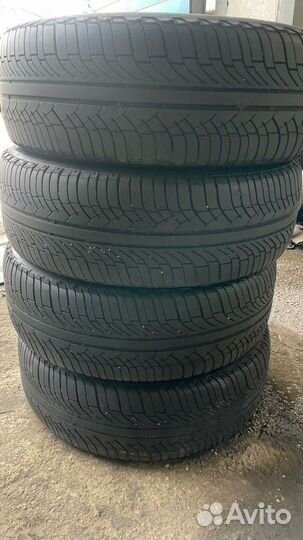 Michelin Latitude Diamaris 215/65 R16