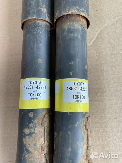 Амортизаторы задние Toyota RAV 4