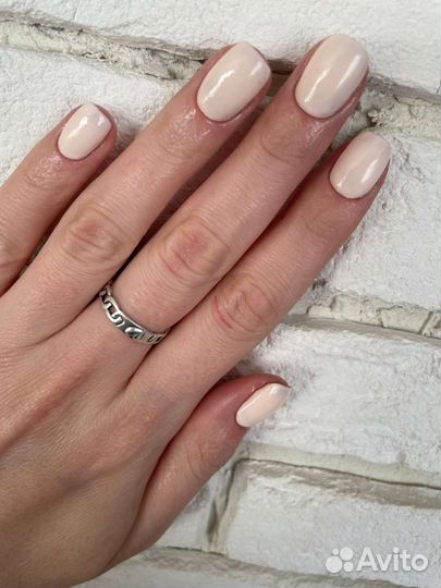 Маникюр. Педикюр