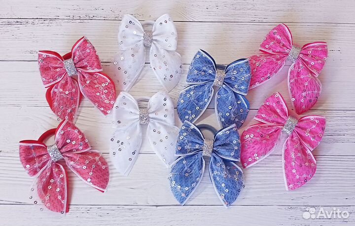 Нарядные бантики ручной работы