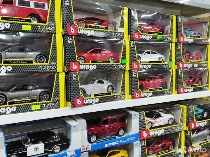 Модель автомобиля Бураго Маисто