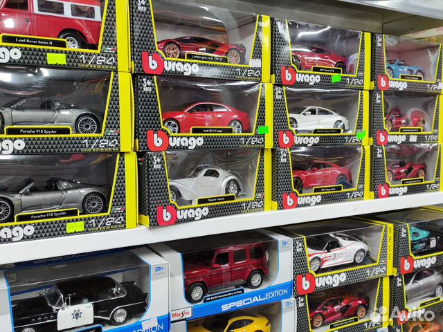 Модель автомобиля Бураго Маисто