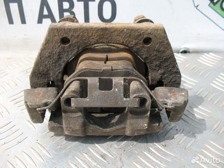 Суппорт тормозной задний левый BMW X5 E53