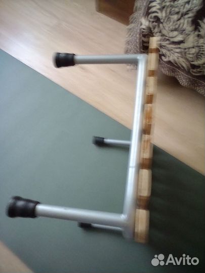 Подставка. В. ванную. Для пожилых т и инвалидов