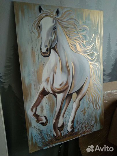 Конь картина интерьерная золотая большая