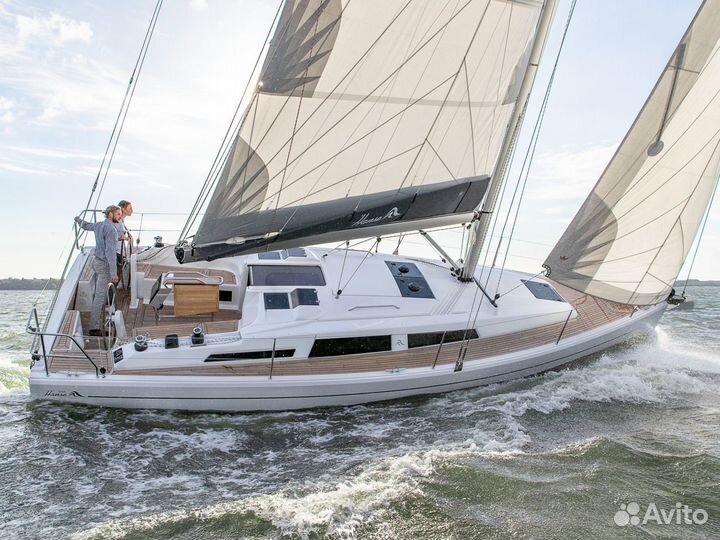 Парусная яхта Hanse 348