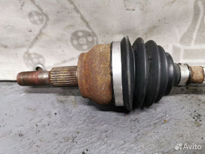 Привод передний левый Ford Focus 3 хетчбек 1.6