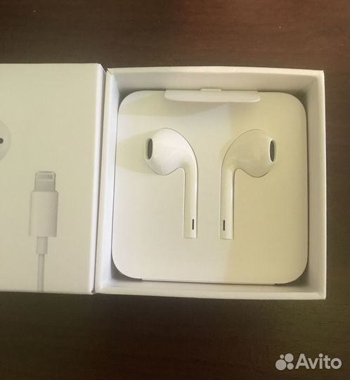 Наушники Проводные Apple EarPods Lightning